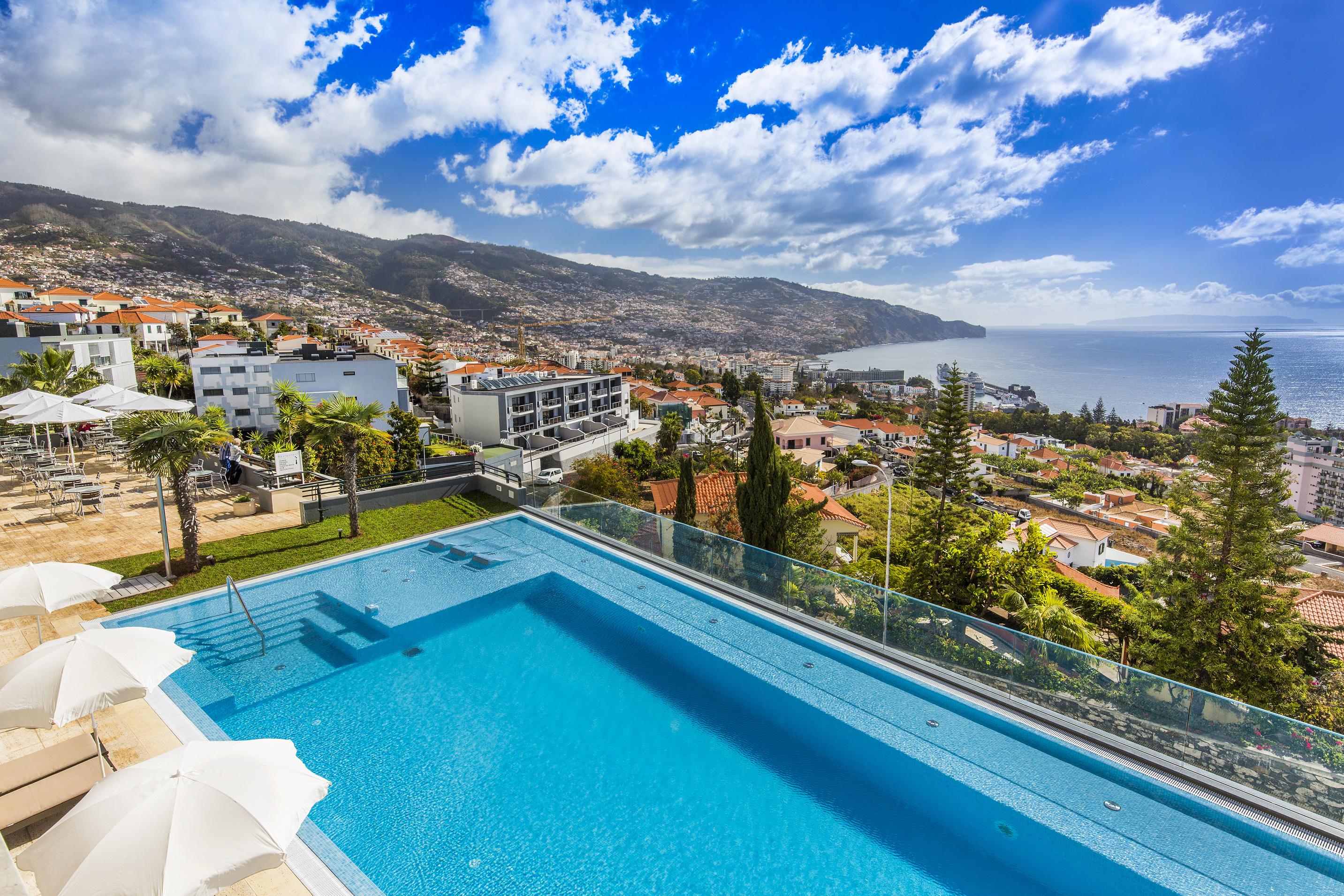 Madeira Panoramico Hotel 푼샬 외부 사진